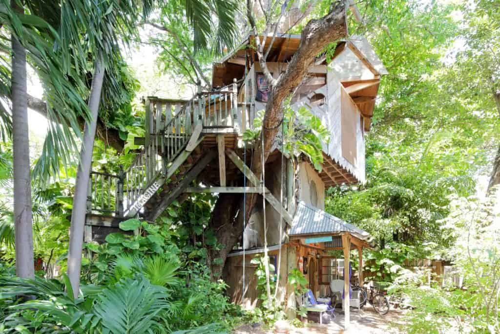 Photo of a tree-house Airbnb in Miami. 