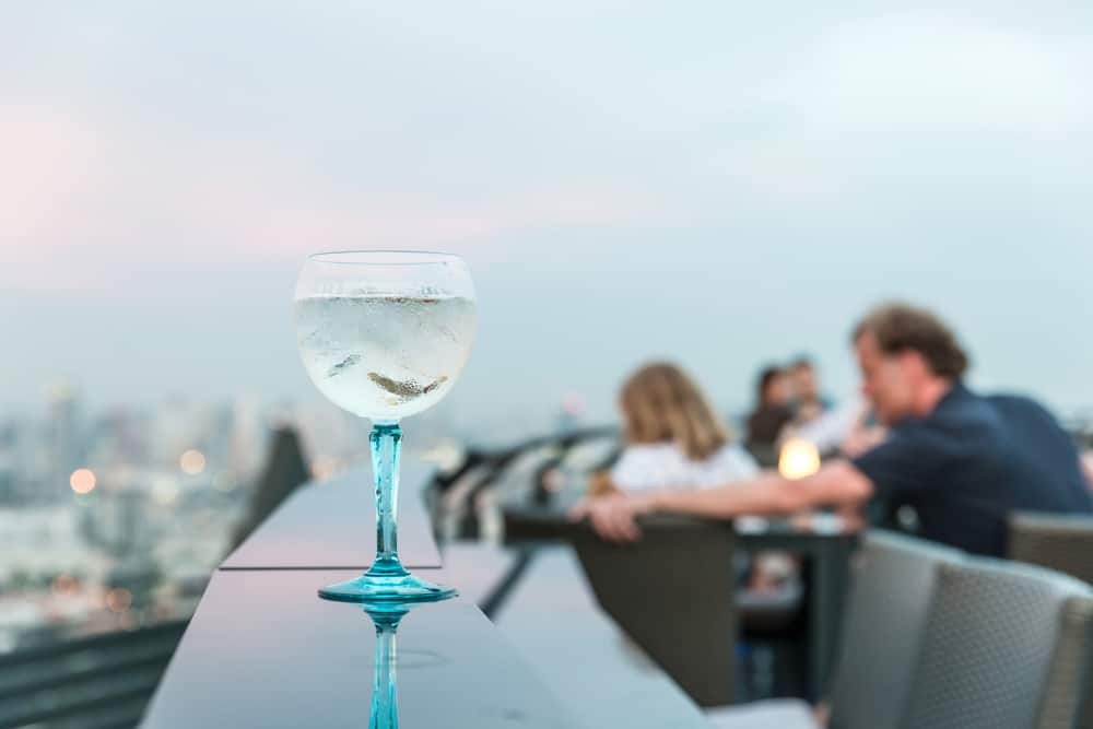 A rooftop bar in an article about rooftop bars in Orlando