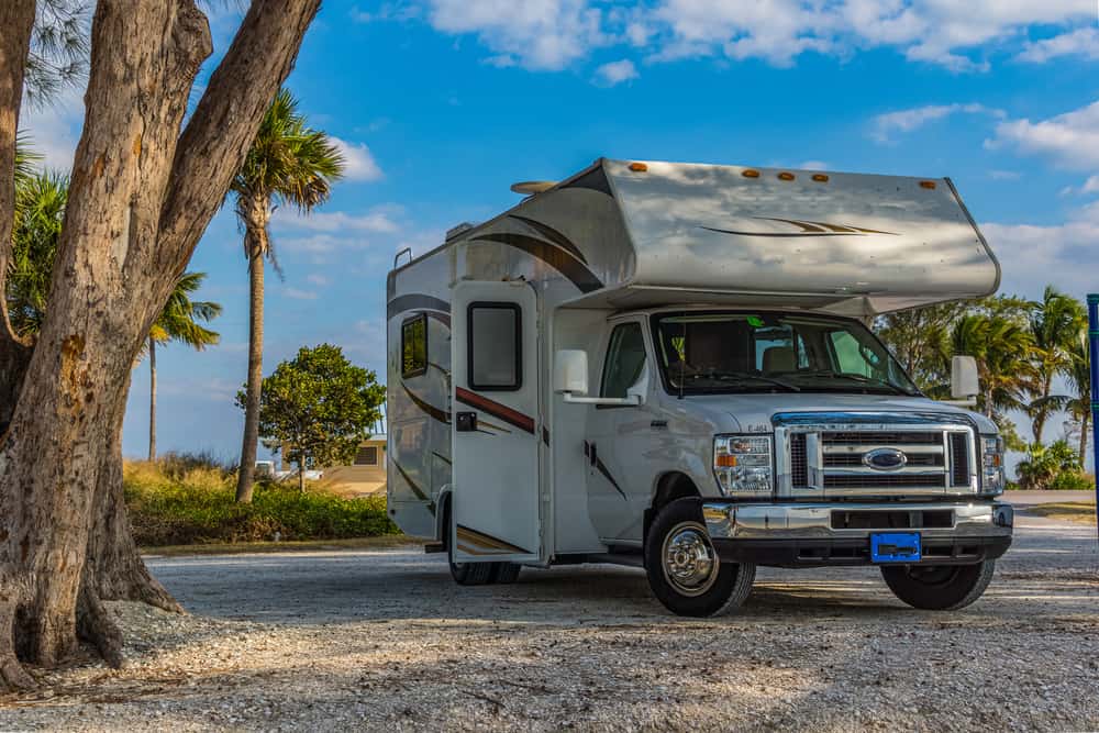 an article about RV Parks in Florida. An RV parked up