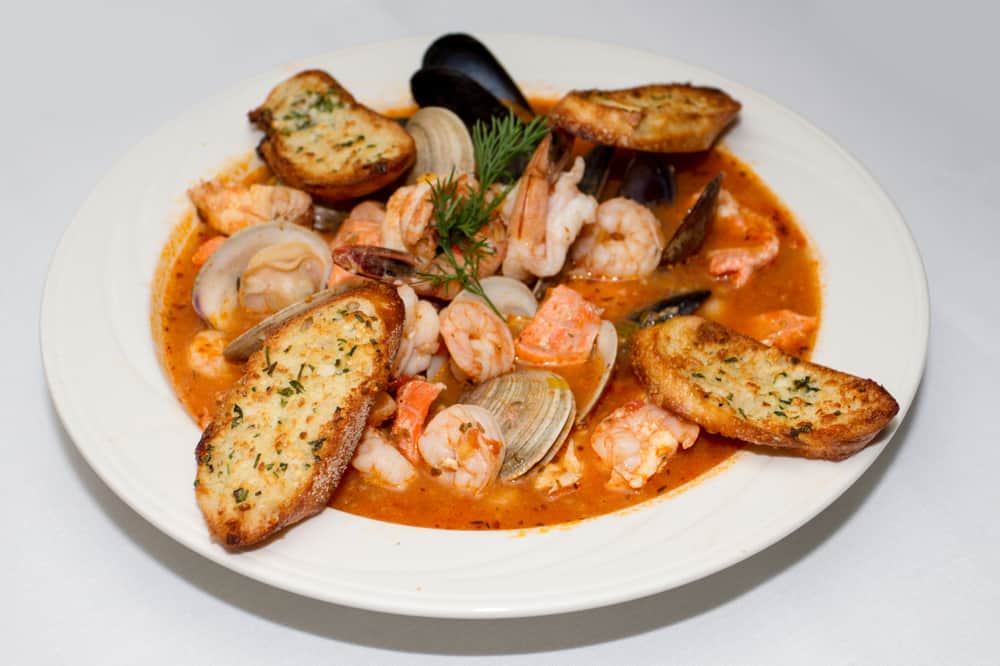 Come try a delicious Italian restaurant in New Smyrna for homemade Italian dishes like seafood pasta