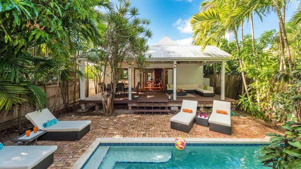 15 Best Airbnbs in Key West (Cottages, VRBOs, and more!) Florida Trippers