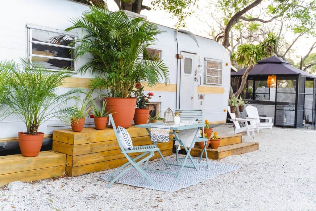 the Vintage '71 Airstream Airbnb in Florida