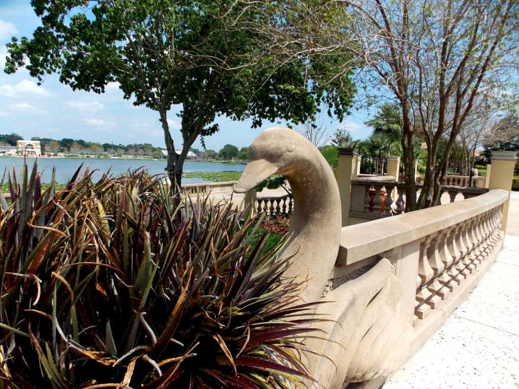 A swan statues borders the grounds of Hollis Garden, one of the most beautiful things to do in Lakeland, Florida.