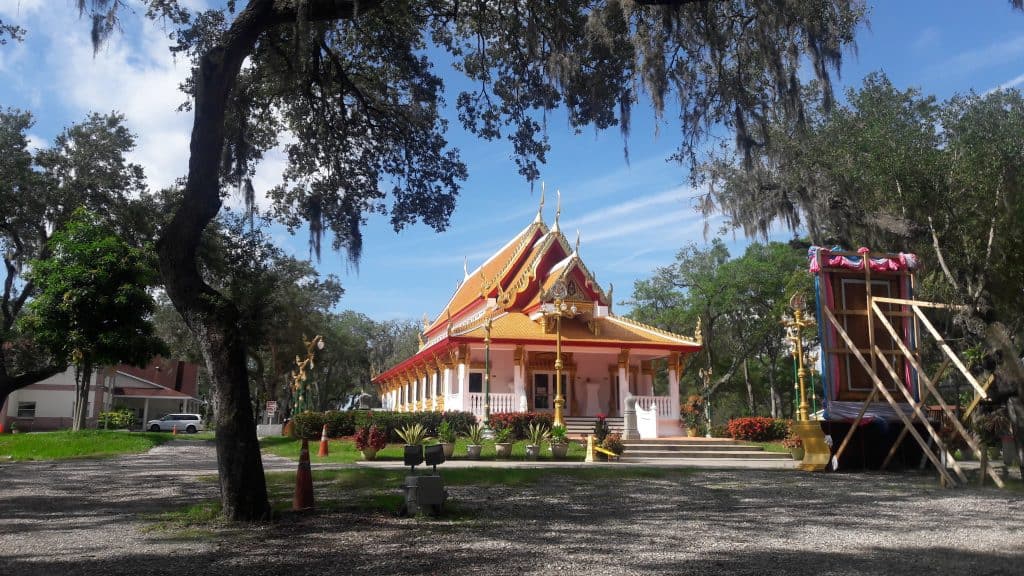 Thai Temple i centrala Tampa, en av de bästa sakerna att göra i Tampa för par.