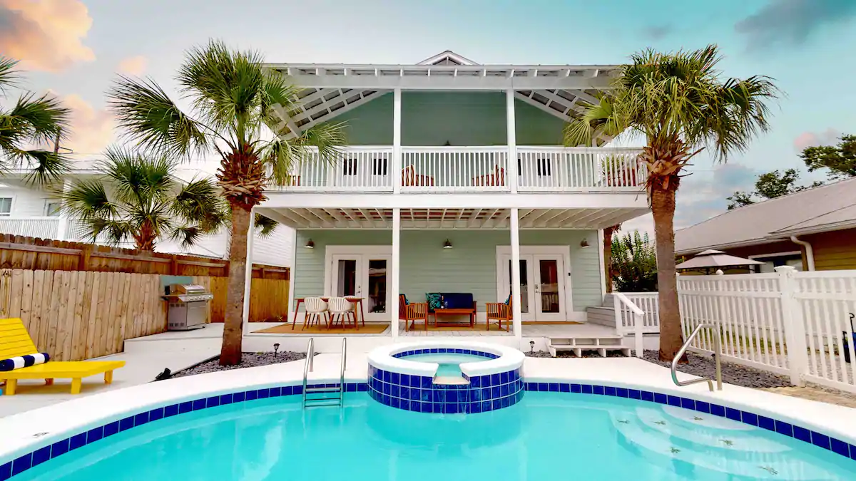 Photo of the exterior and pool at the Dream Weaver Airbnb in Destin.