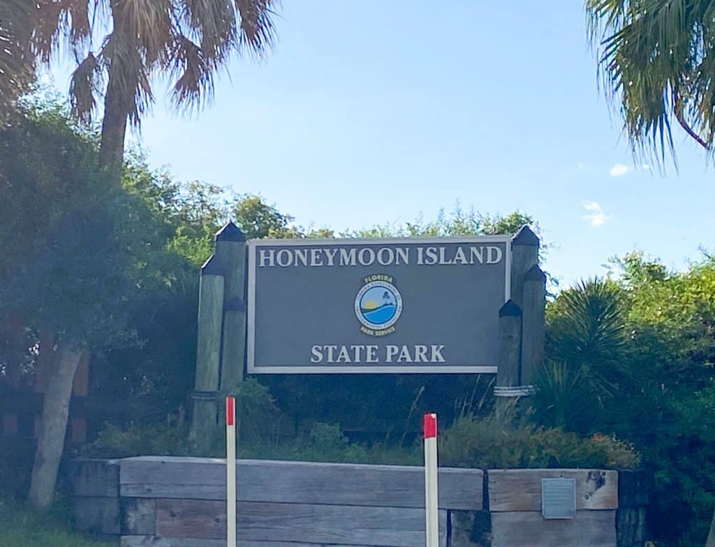 sign for honeymoon Island State Park