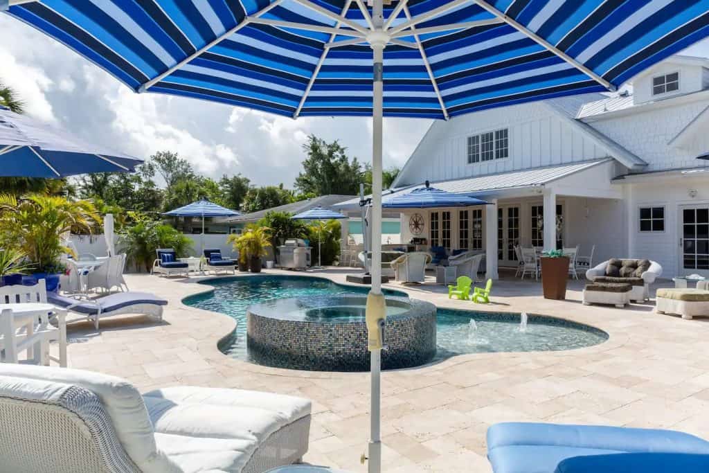 14 Best Airbnbs In Naples FL (Condos, Cottages, And More!) - Florida ...