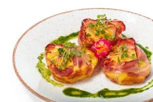 15 Best New Smyrna Beach Restaurants You Must Try - Florida Trippers