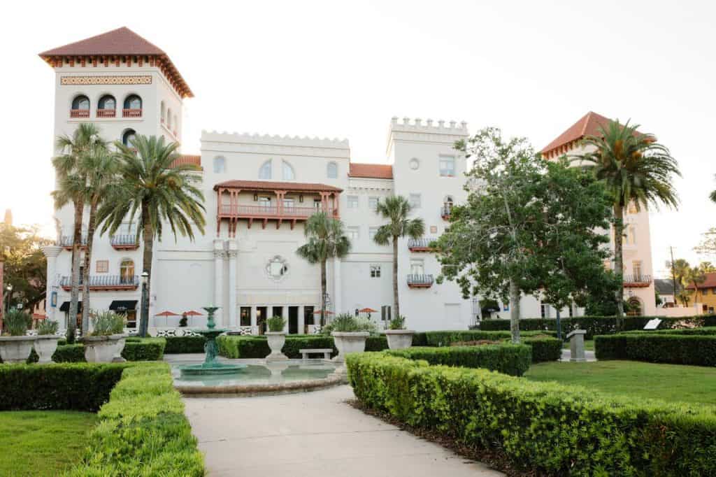 Casa Monica does not openly state that it is one of the haunted hotels in saint augustine, but many guests have reported strange occurances