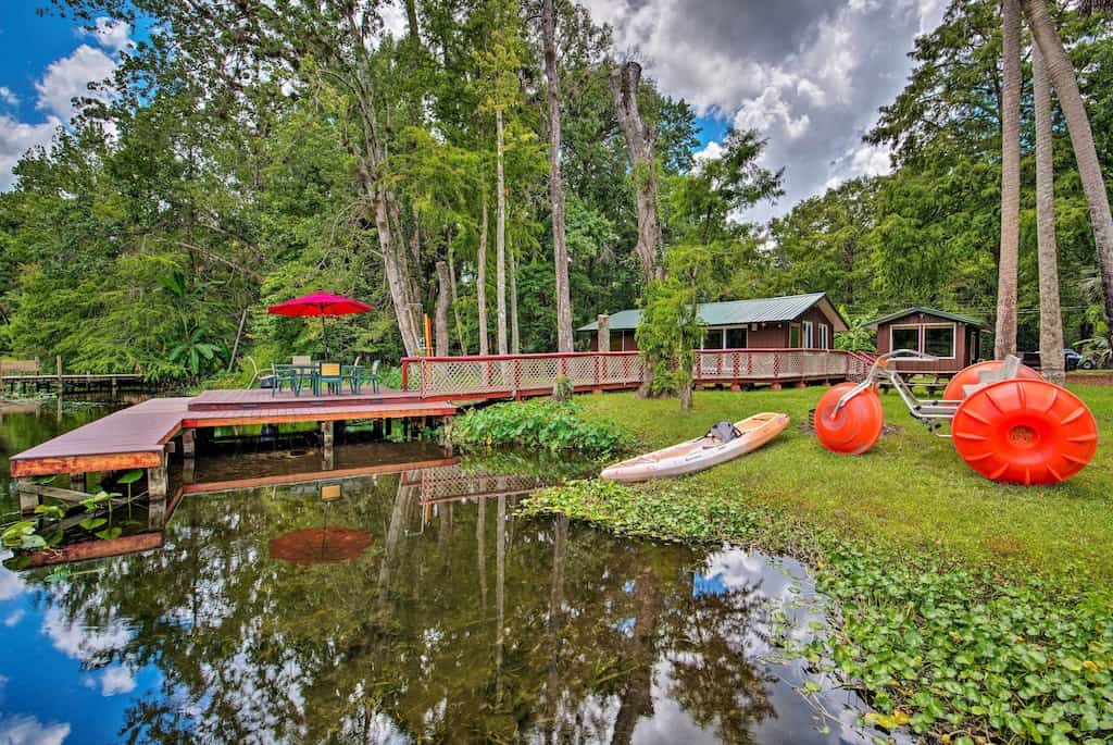 Come by this amazing cabin in the Orlando area of Wekiwa State Park