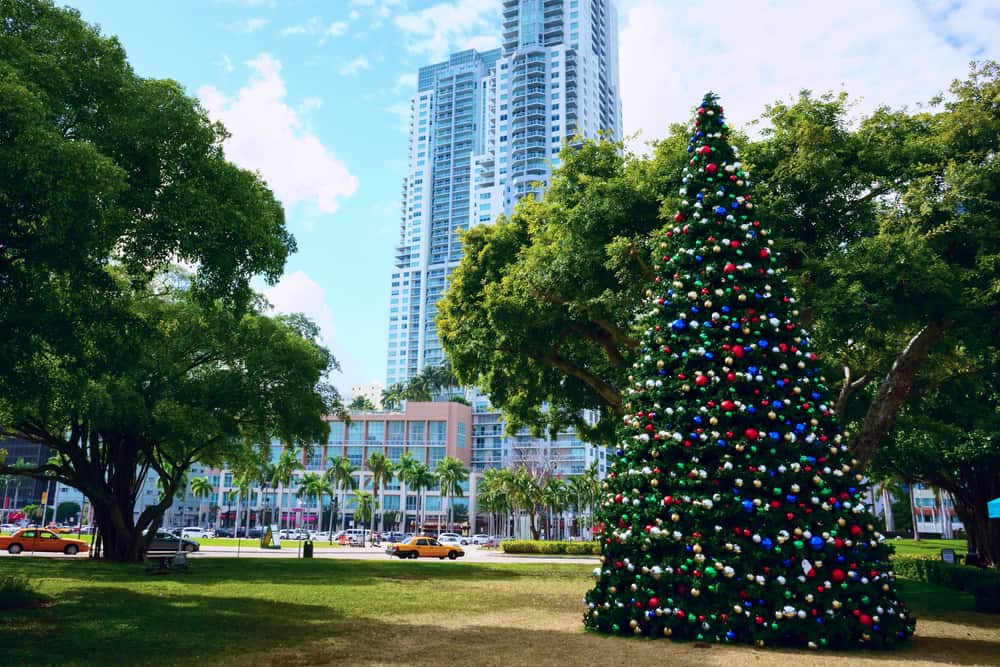 christmas places to visit in miami