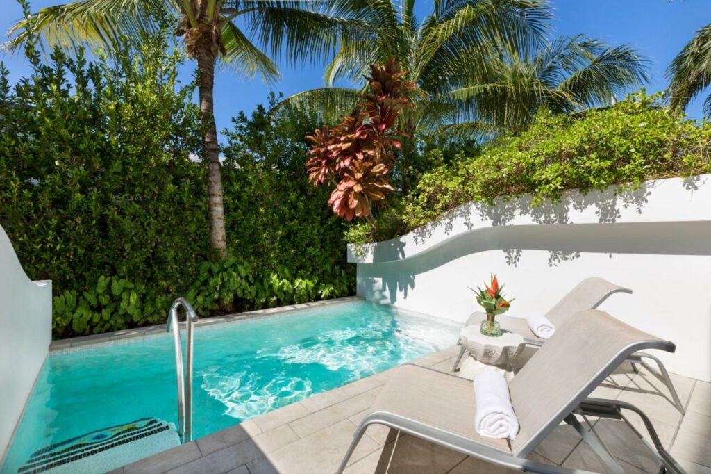 A picture of a private dipping pool which comes with some of the rooms at the h20 suites, it's where to stay in Key west if you like dipping pools!