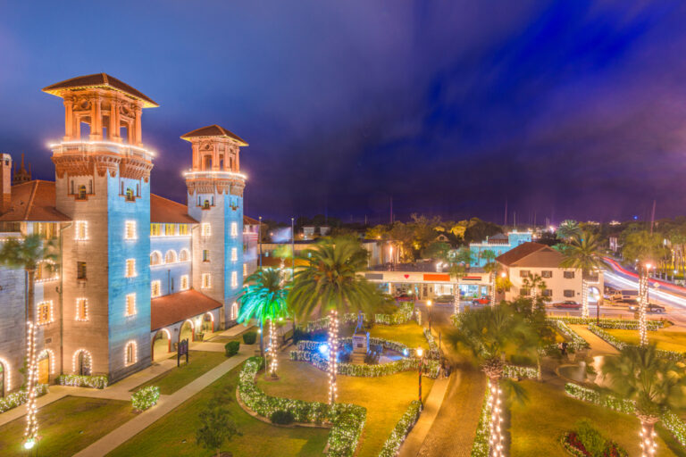 15 Best Places To See Christmas Lights in Florida Florida Trippers