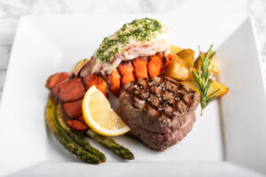 14 Best Restaurants In Marathon FL You Must Try - Florida Trippers