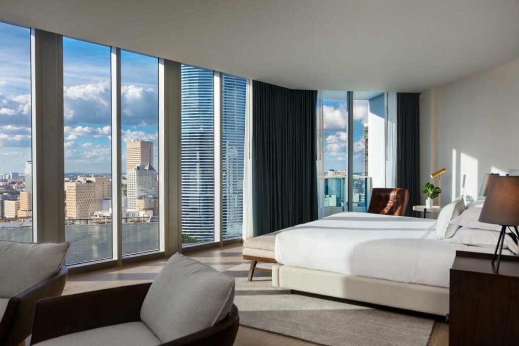 Where to stay in Florida for epic views of Miami, this is a modern and simply decorated hotel room in Miami