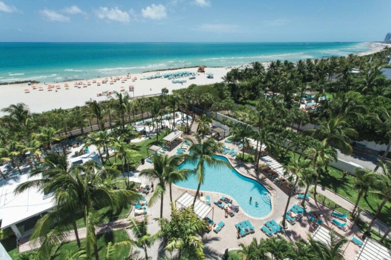 10 Best Beach Resorts In Miami FL You Must Visit! - Florida Trippers